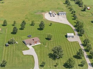 10253 SW Price Dr, Lawson, MO 64062