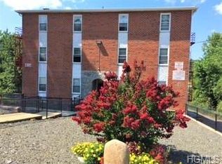 197 Hoover Rd APT 3D, Yonkers, NY 10710