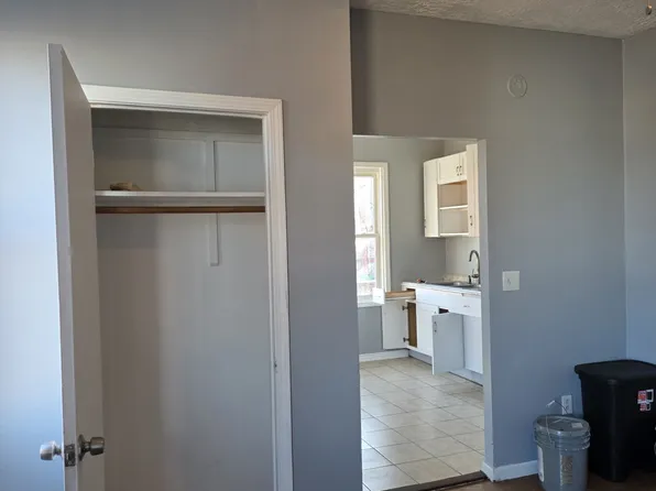 33 Benkard Ave Floor 2, Newburgh, NY 12550