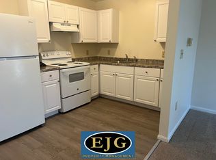 12 Williams Rd APT 8, Hillsborough, NH 03244