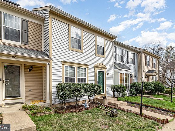 2nd image of 407 Knollwood Ct