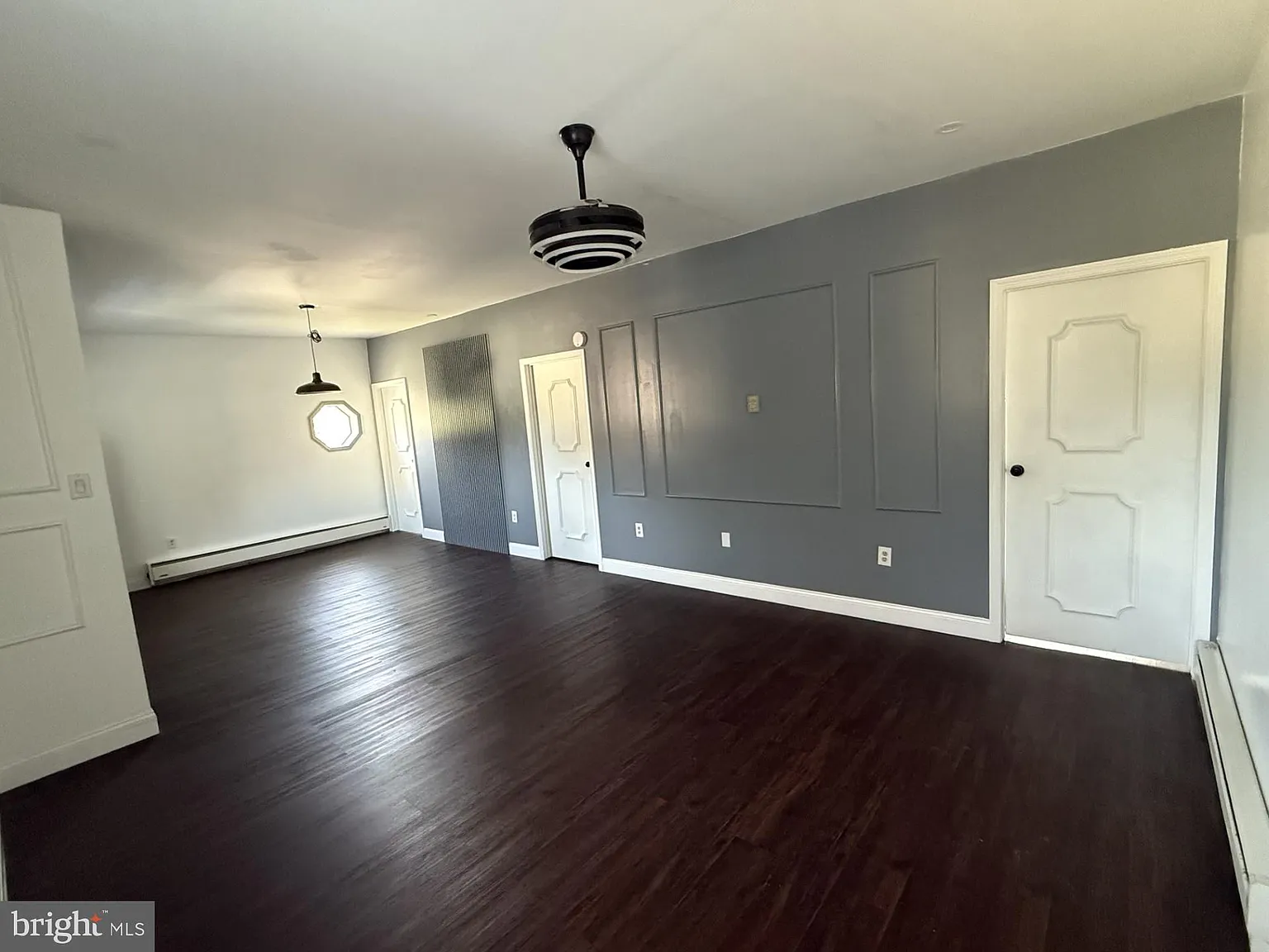 2 bed, 900 sqft, $1,000 — Photo 3