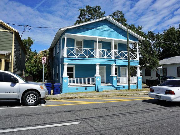 2nd image of 1916 E Columbus Dr APT A