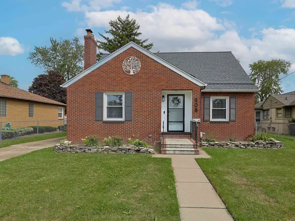 608 N Johnson St, Bay City, MI 48708
