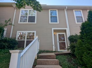 121 Greenwich Ct, Charlottesville, VA 22902