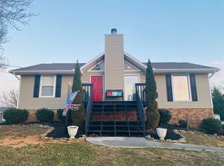 5701 Hiawatha Rd, Morristown, TN 37814