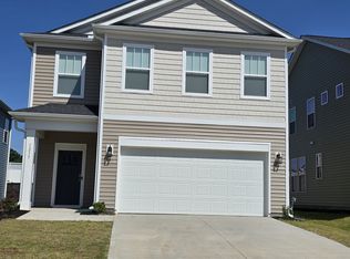 1215 Cyndis Ln, Greer, SC 29651