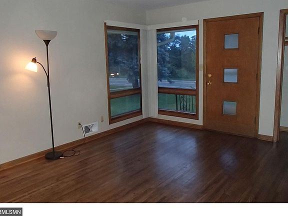 5th image of 2226 S Ave E