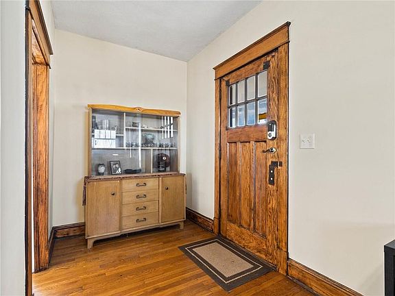 5th image of 447 N Hardesty Ave