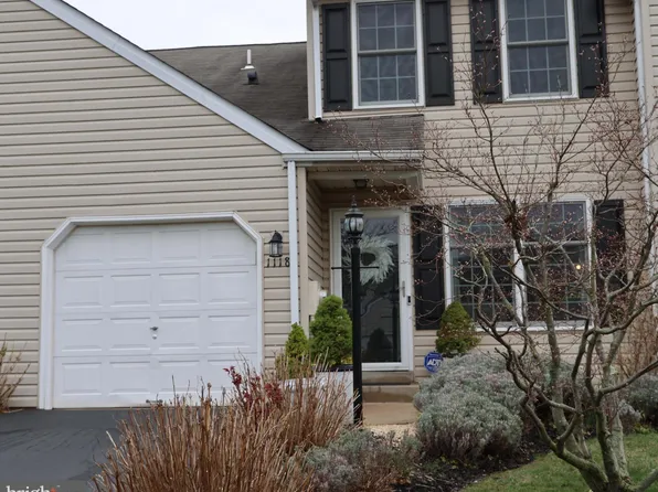 1118 Highpoint Cir, Lansdale, PA 19446