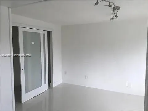 4212 SW 98th Ave — Photo 4