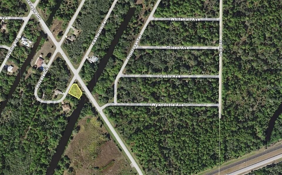 2nd image of 1981 Biscayne Dr