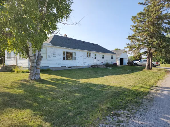 622 W Lincoln Ave, Cheboygan, MI 49721