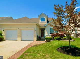 6 Osprey Ln, Thorofare, NJ 08086