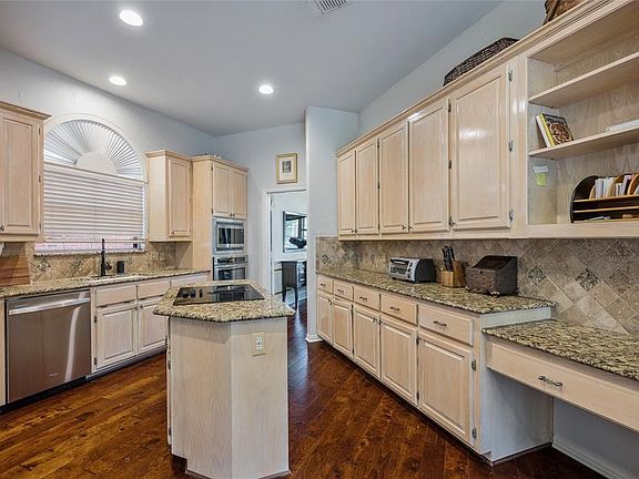 5th image of 6416 Andora Dr