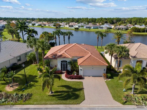 516 SW Lake Manatee Way, Port St Lucie, FL 34986