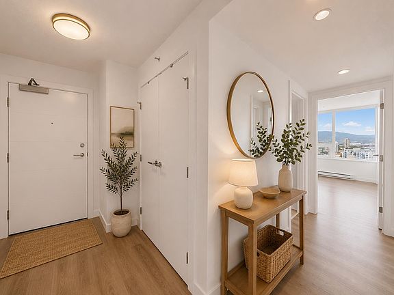 3rd image of 908 Quayside Dr #2802