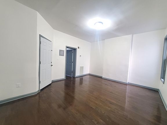 3rd image of 33 S 12th St #1A