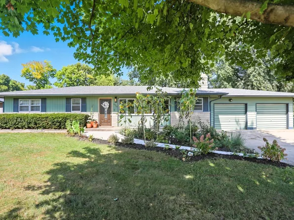 4722 Olive Branch Rd, Greenwood, IN 46143