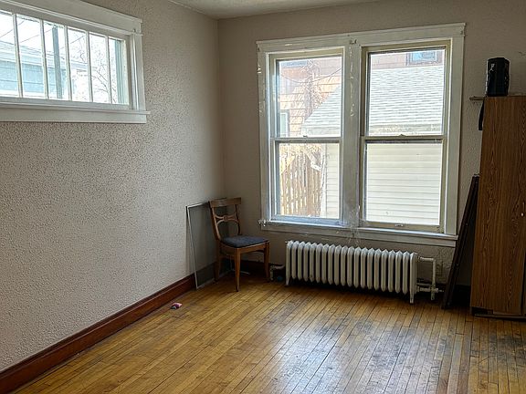 5th image of 1516 Hammond Ave