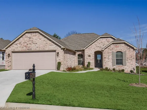 8319 McLaren Dr, Fort Smith, AR 72915