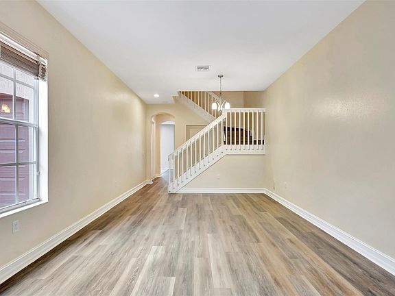 4th image of 6858 Julia Gardens Drive #6858