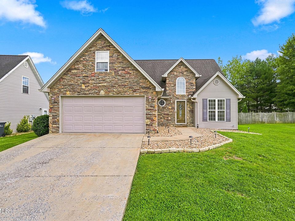 1st image of 225 Jaybird Ct