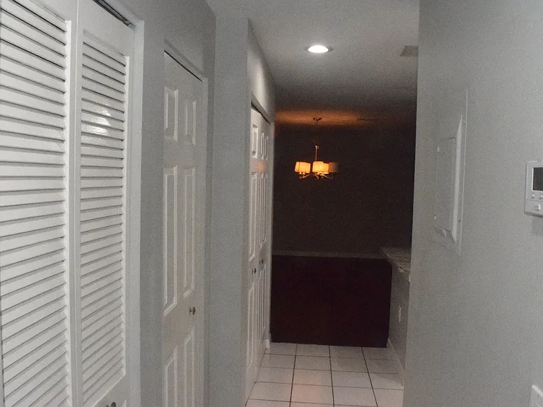 1125 Apple Ter #1125 — Photo 29