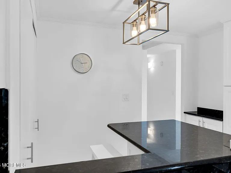 55 Ocean Ave #3L — Photo 18