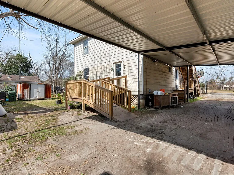 2444 Margaret St #A — Photo 1