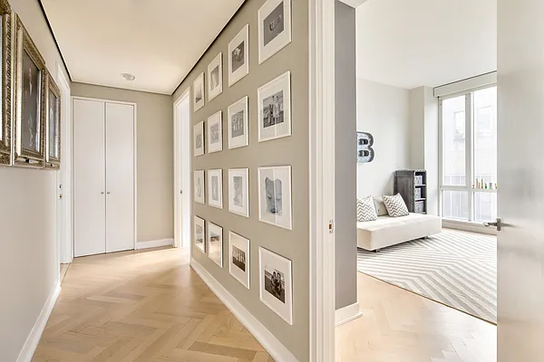 Sold by Compass | media 17