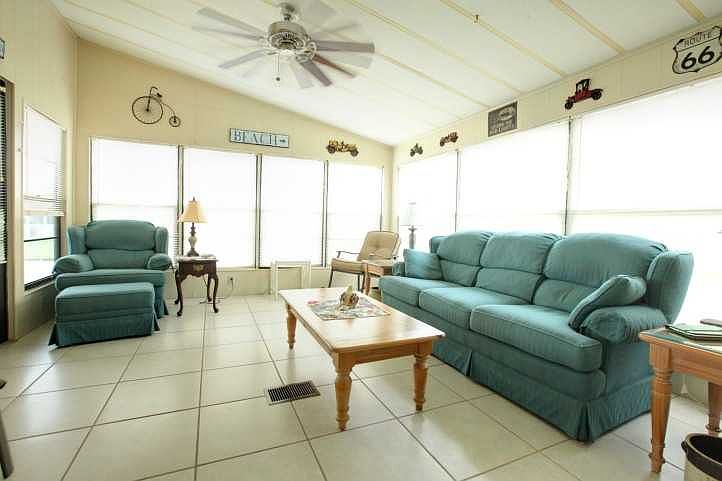1st image of 1108 Tequesta Dr