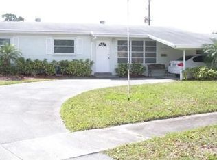 6900 SW 8th St, Pembroke Pines, FL 33023