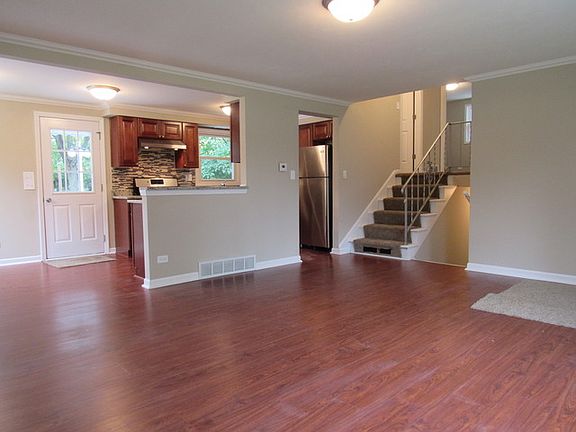 3rd image of 24411 W Linda Ln