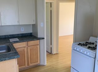 1483 E Chevy Chase Dr APT B, Glendale, CA 91206