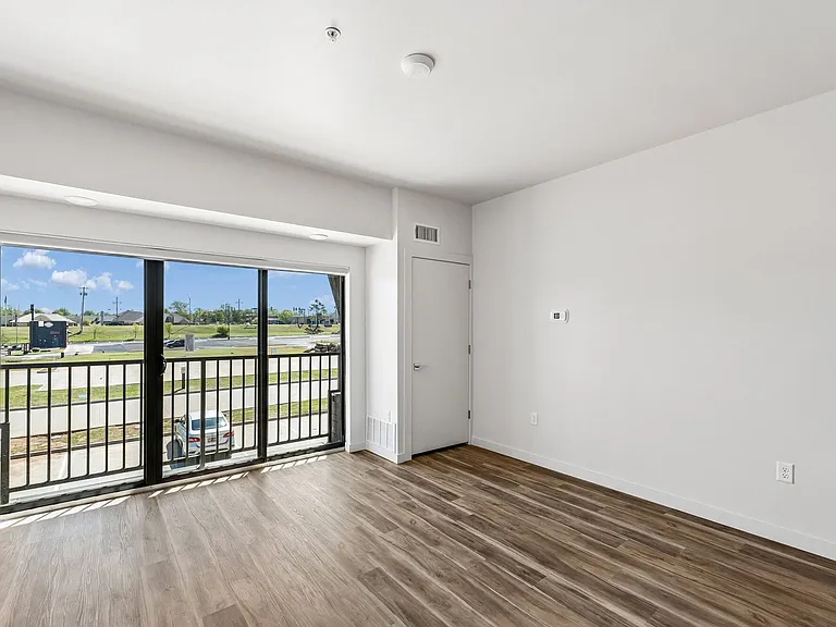 Nova Living — Photo 28