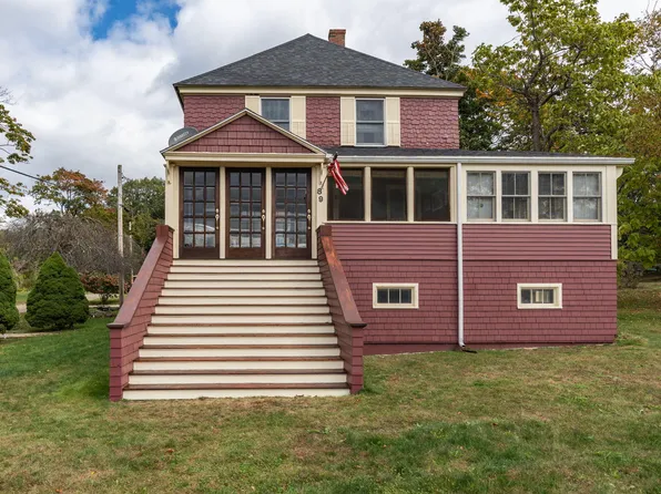 89 Sunset Avenue, Portland, ME 04109