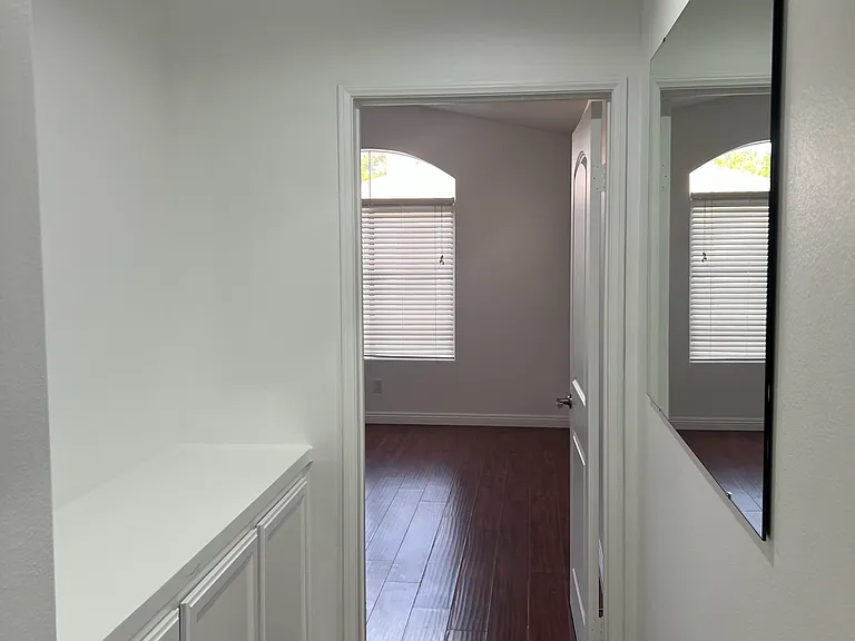 10025 Topanga Canyon Blvd #110 — Photo 5