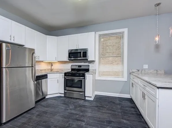 2054 N Campbell Ave APT 2R, Chicago, IL 60647