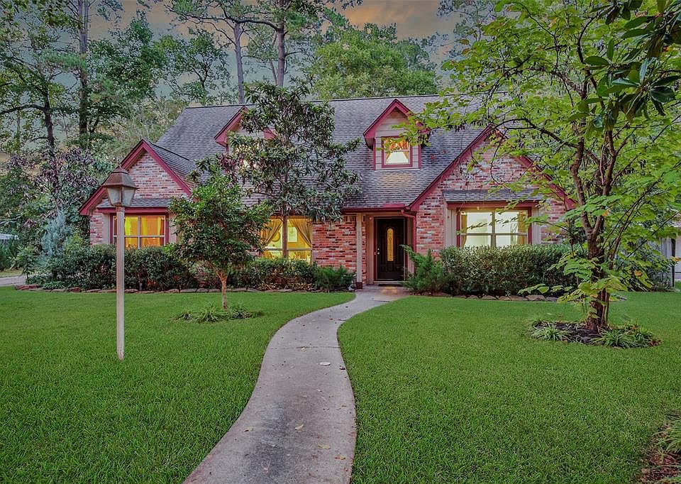 1st image of 907 Doral Ln