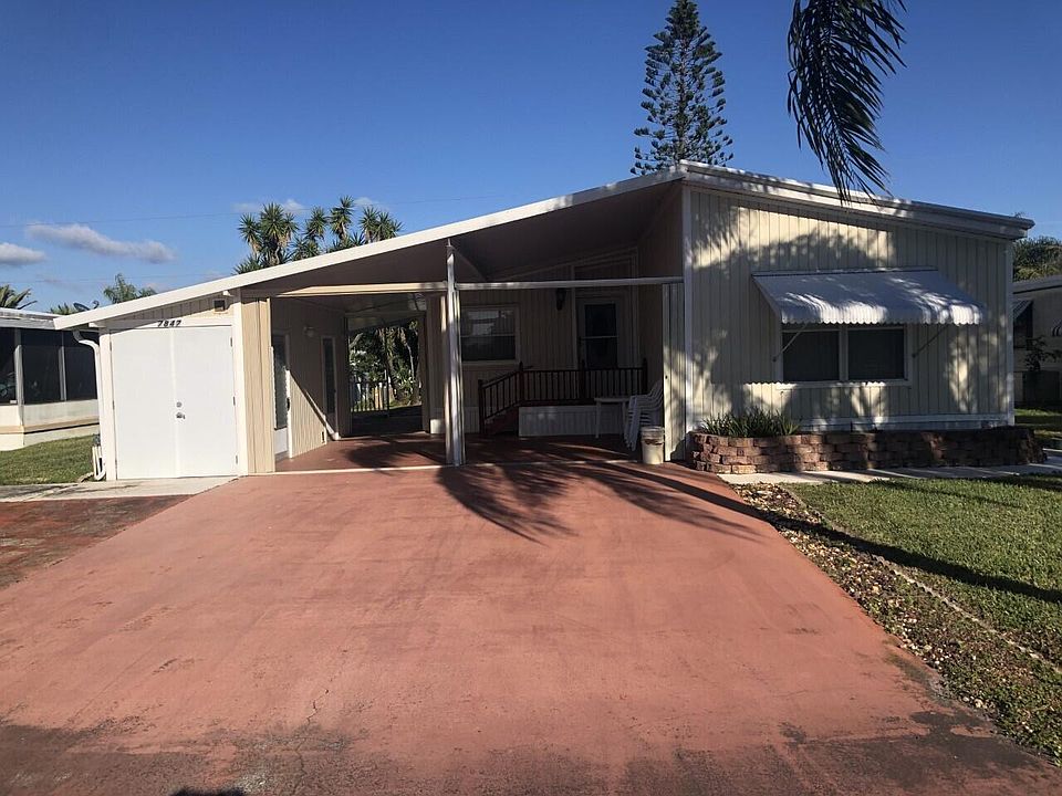 1st image of 7847 SE Swan Avenue