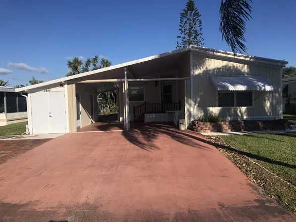 7847 SE Swan Avenue, Hobe Sound, FL 33455