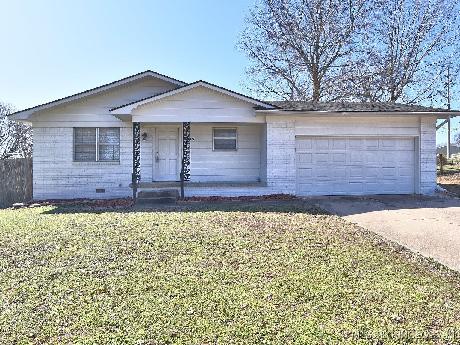 1817 W Ash St, Claremore, OK 74017 | Zillow