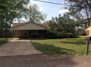 1871 W Irwin Ave, Tunica, MS 38676