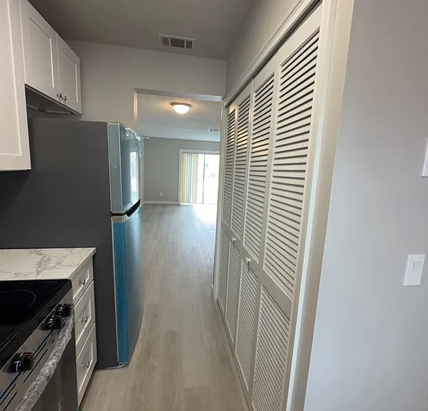 133 Jones Ln #B — Photo 9