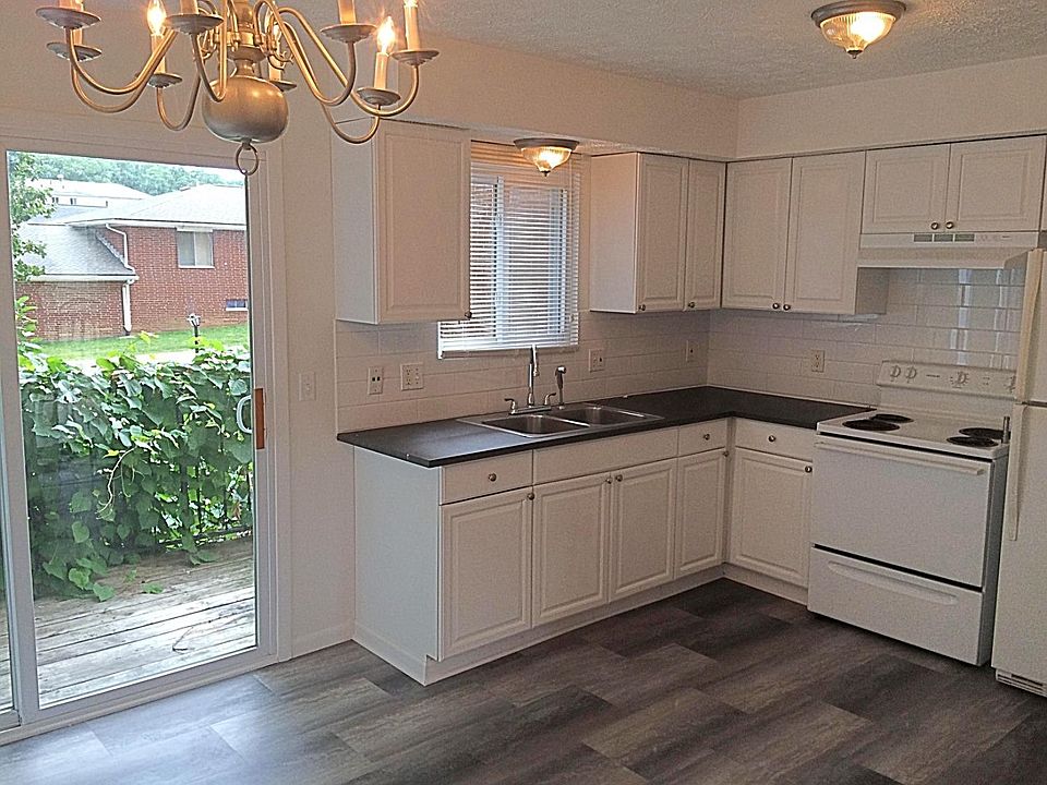 1st image of 1731 Cromwell Dr
