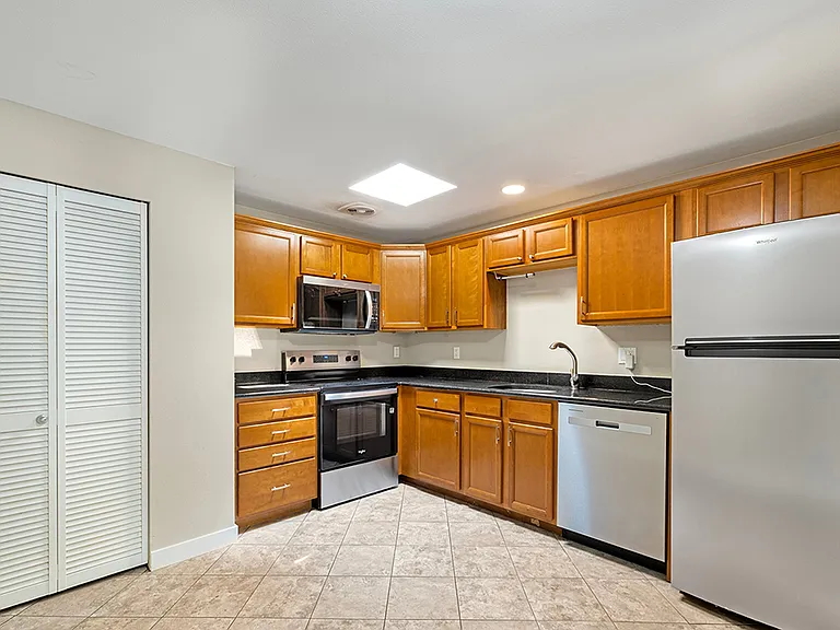 4308 NE Sunset Blvd #U4 — Photo 10