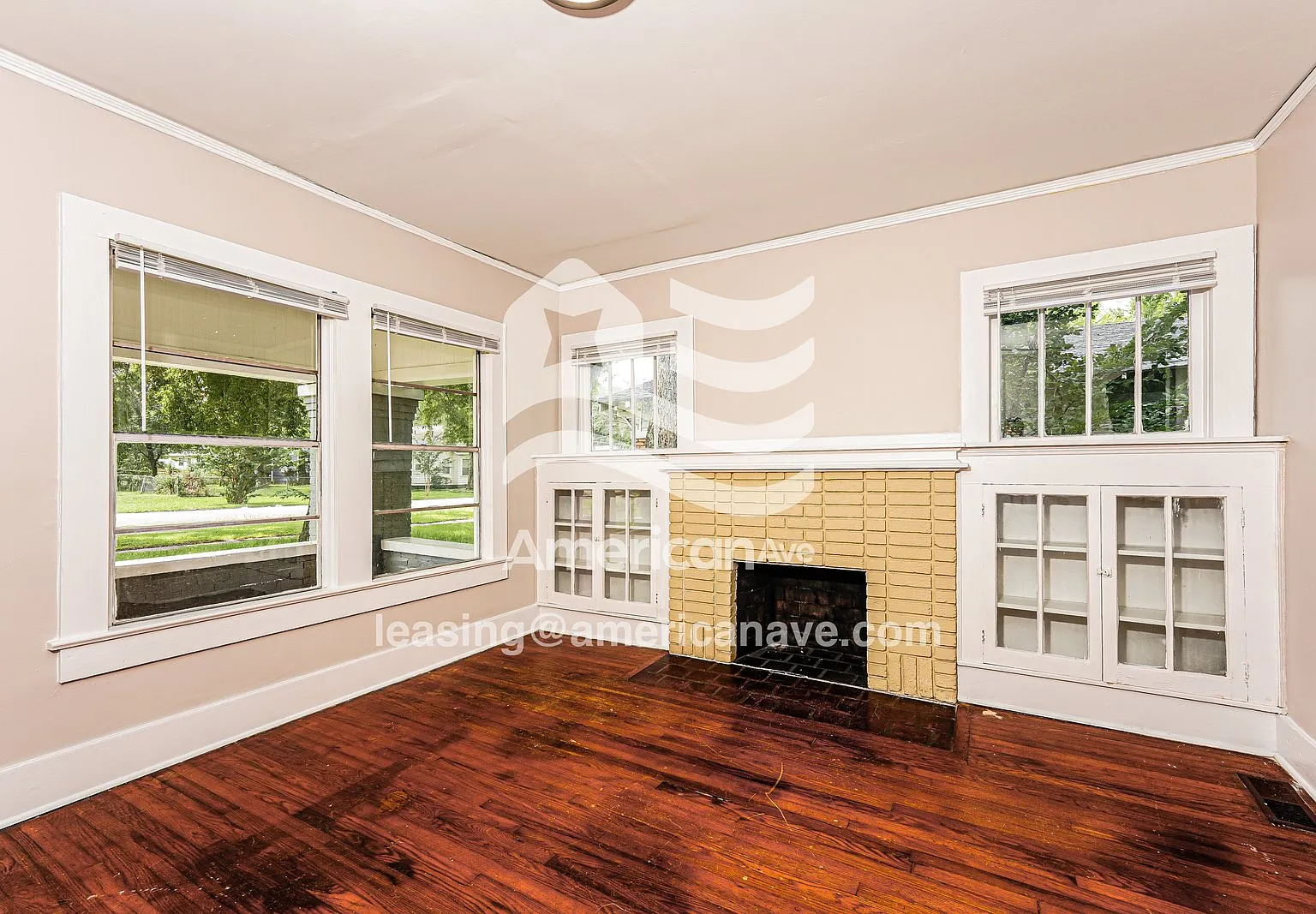 3 bed, 1.0 bath, 1204 sqft, $829 — Photo 3