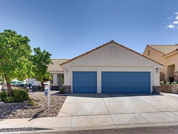 3rd image of 687 Ladywood Ln