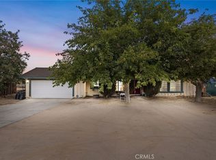 20548 Sitting Bull Rd, Apple Valley, CA 92308